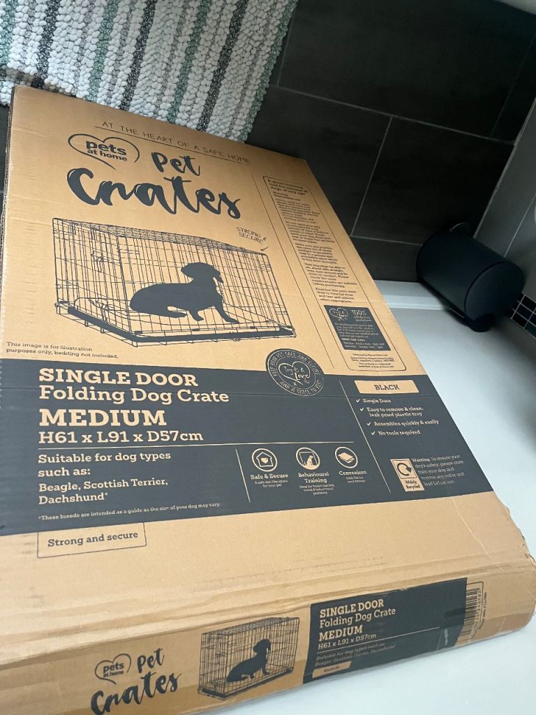 Dog crate 