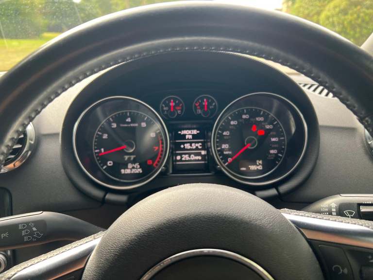 AUDI TT 2.0 TFSI S line 2013