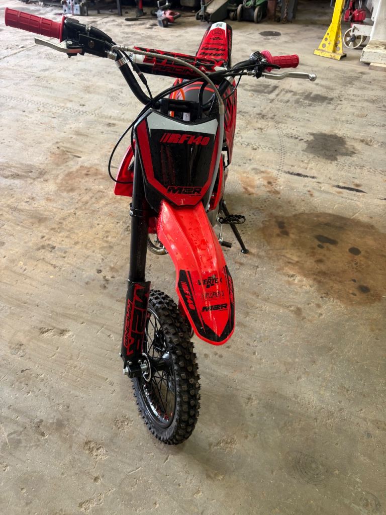 M2r 140cc 2025 model