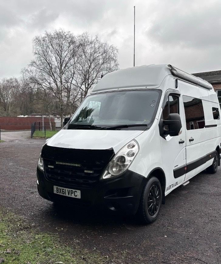 RENAULT MASTER CAMPERVAN