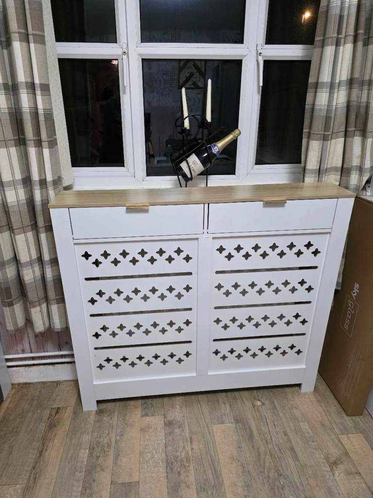White Radiator Cover with Wooden Top – As Good As New