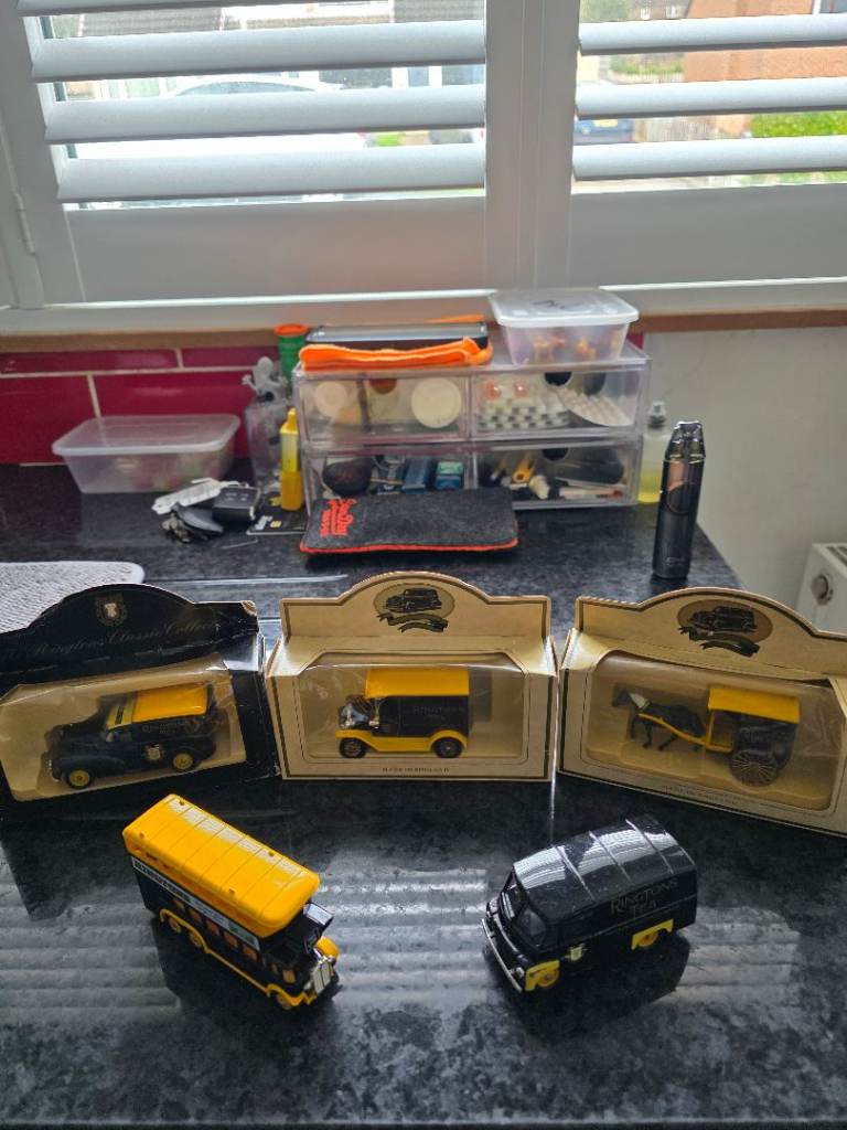 Ringtons Tea through the years delivery vehicles (Leda)
