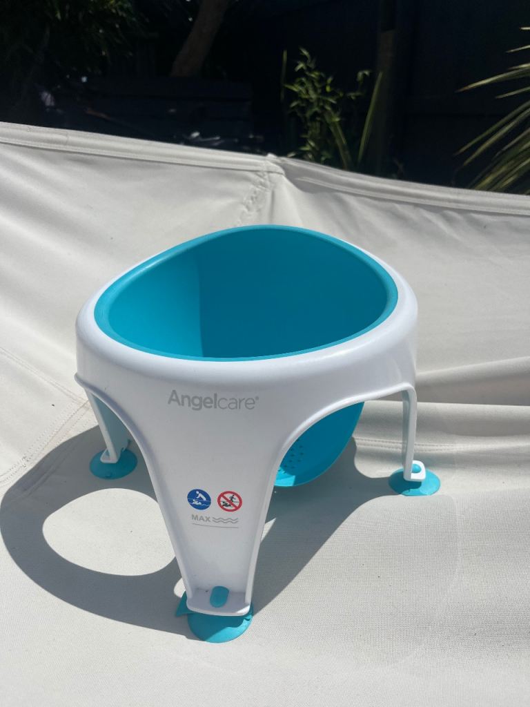 Bath seat 