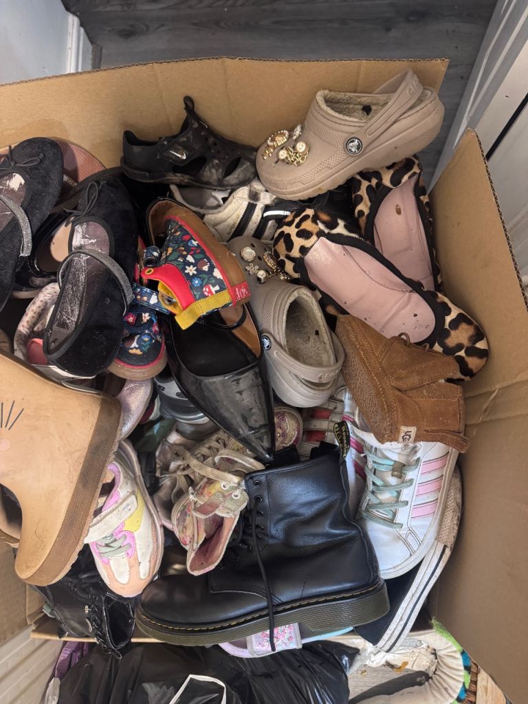 over 100 pairs of quality shoes sizes dr martens lelly Kelly Clark’s Uggs kickers Nike etc 