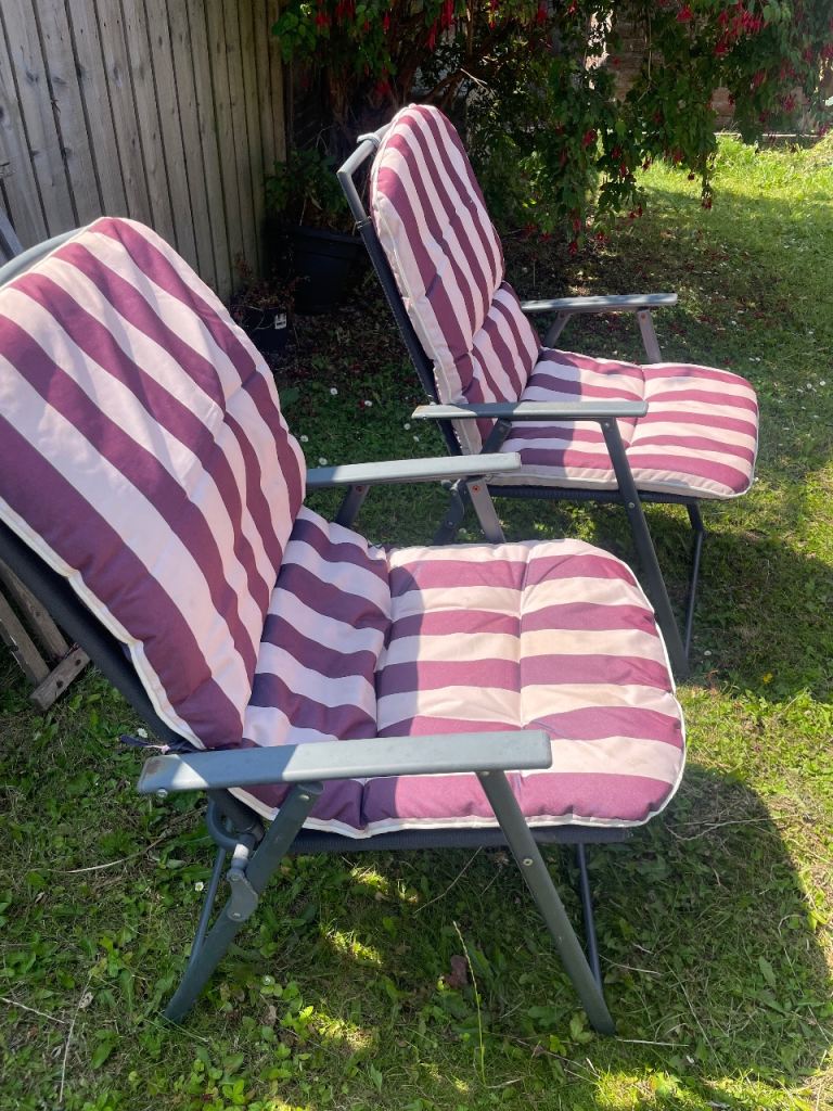 4 striped outdoor seat cushions 