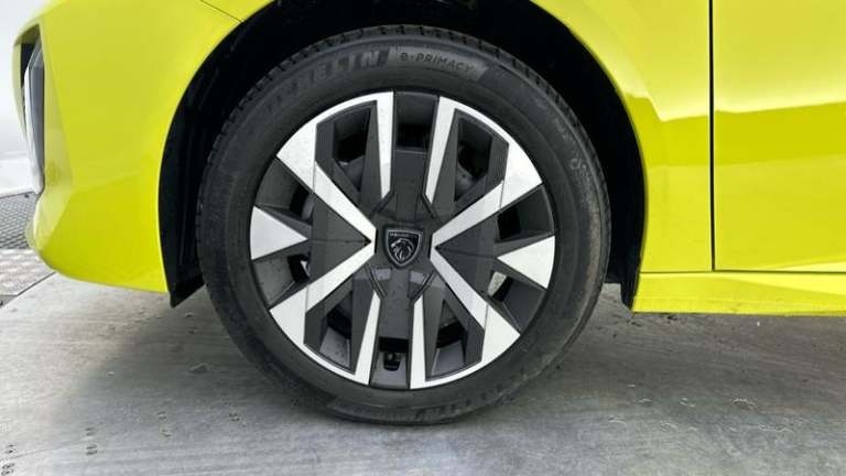 2025 Peugeot 208 1.2 PureTech Style Hatchback 5dr Petrol Manual Euro 6 (s/s) (100 ps) Manual Hatc...