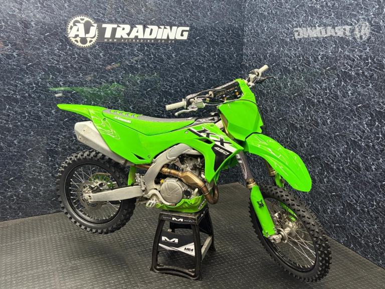 Kawasaki KXF 450 2024 (CRF YZF RMZ FC SXF MC ) @ AJ TRADING 