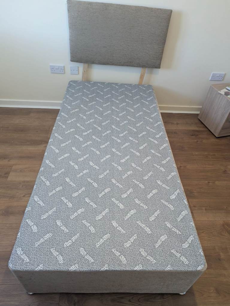 Single bed base practically new