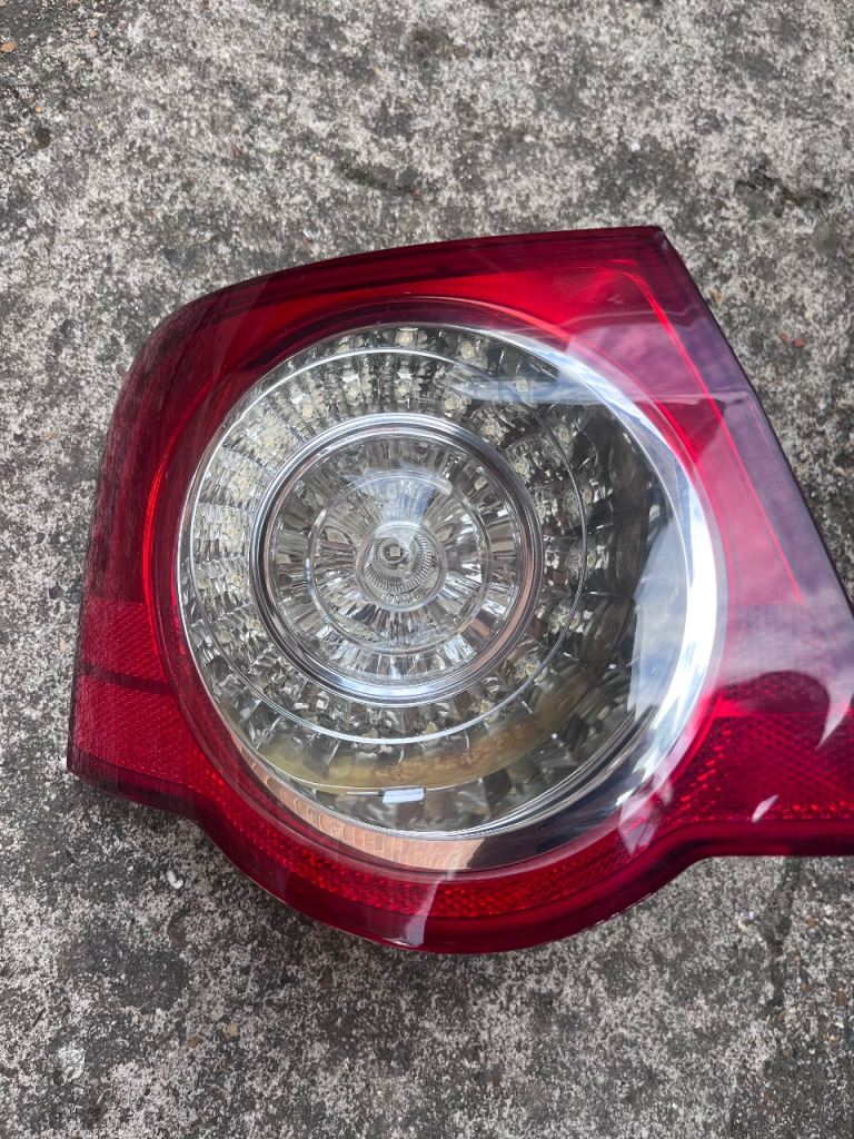 Genuine VW Passat B6 Estate Outer LED Tail Light Left Nearside Passenger 3C9945095C