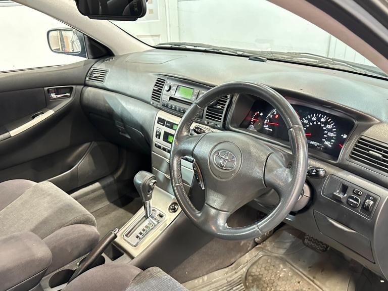 2002 Toyota Corolla 1.6 VVT-i T Spirit 5dr Auto HATCHBACK PETROL Automatic