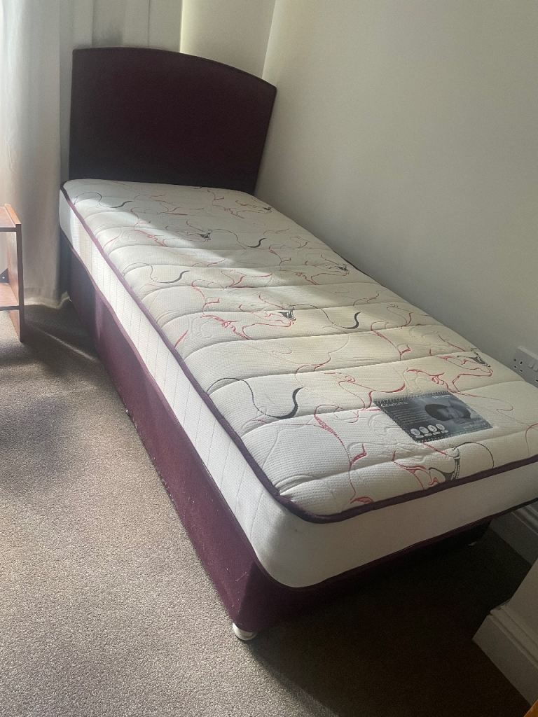 Single divan bed