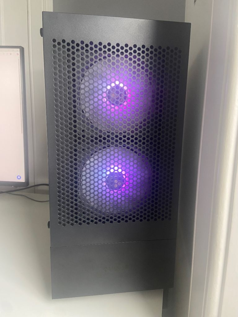 Ultimate Custom Made 3070Ti pc / ryzen 5 5600 / plat cert psu / 16gb ddr4 / b550M / PRICE NEGOTIABLE