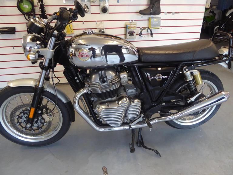 ROYAL ENFIELD INTERCEPTOR 650 VERY LOW MILES EXCELLENT CONDITION 1YR MOT 