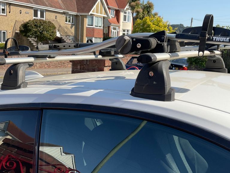 Thule Pro Ride 591 Cycle rack with Evo roof bars