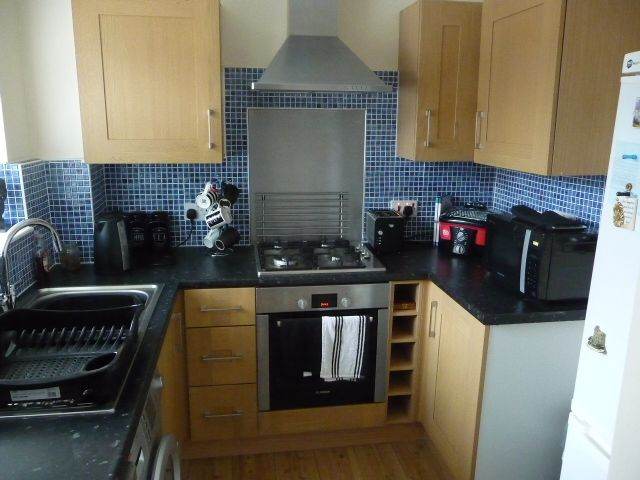 1 bed house for rent in North Holmwood, Dorking. Well maintained and cosy. £995pcm