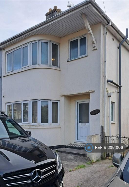 Studio flat in Soundwell Road, Bristol, BS16 (#2891806)