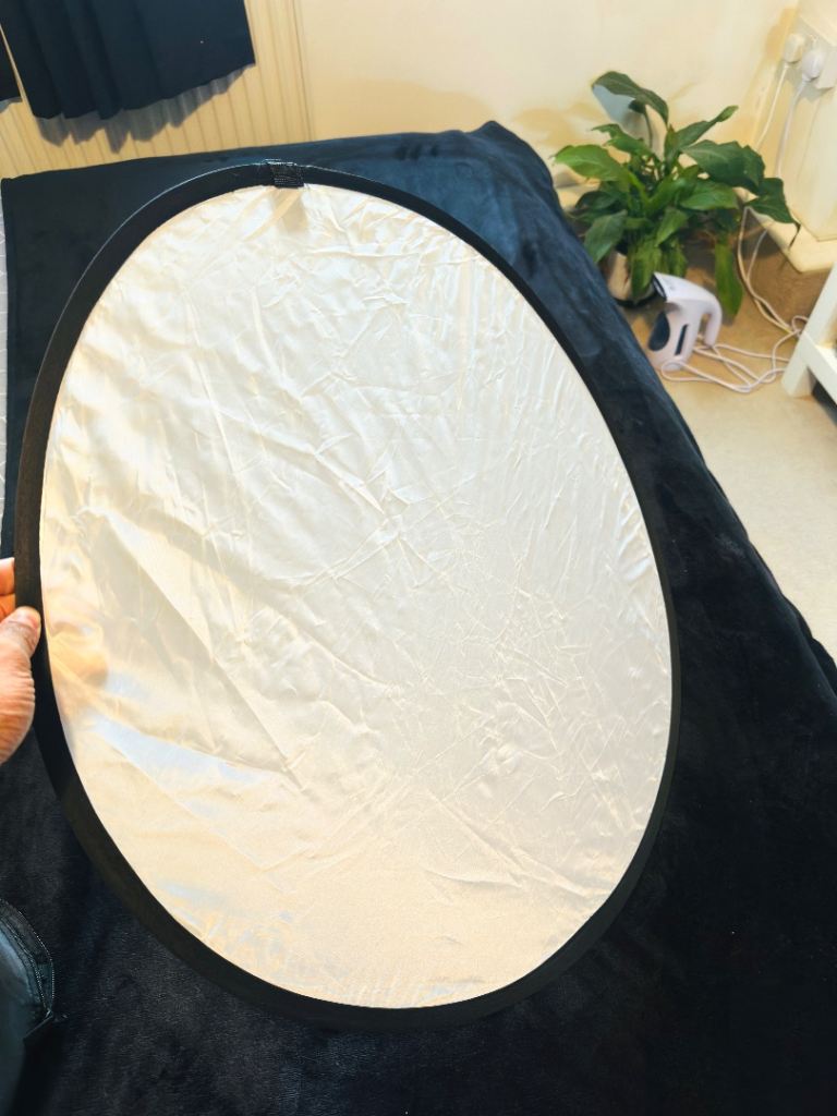 Photography Reflector Disc – Silver/Gold, Good Condition
