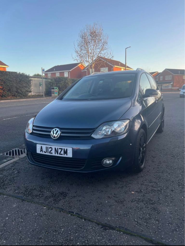 Volkswagen, GOLF PLUS, Hatchback, 2012, Semi-Auto, 1968 (cc), 5 doors