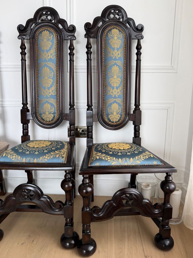 4 X Mahogany dining chairs with Silk upholstery - Offers welcome !