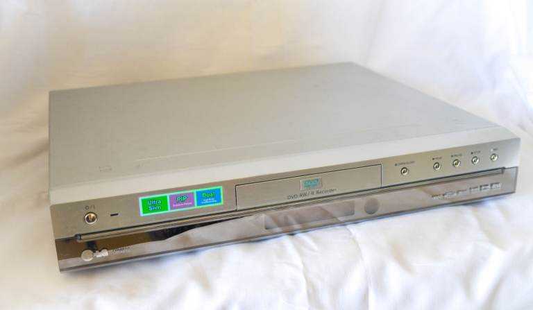 LG DR-4810 DVD-RW/-R Player & Recorder in perfect working and cosmetic condition