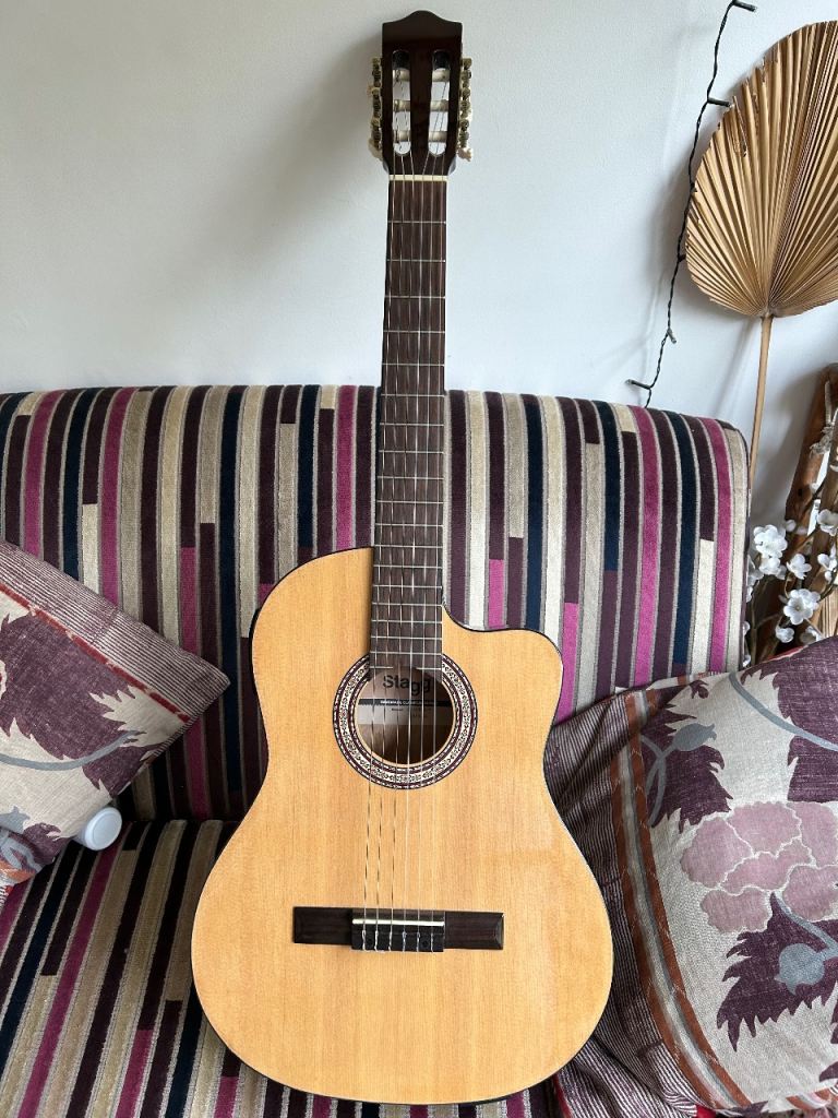 Acoustic Guitar