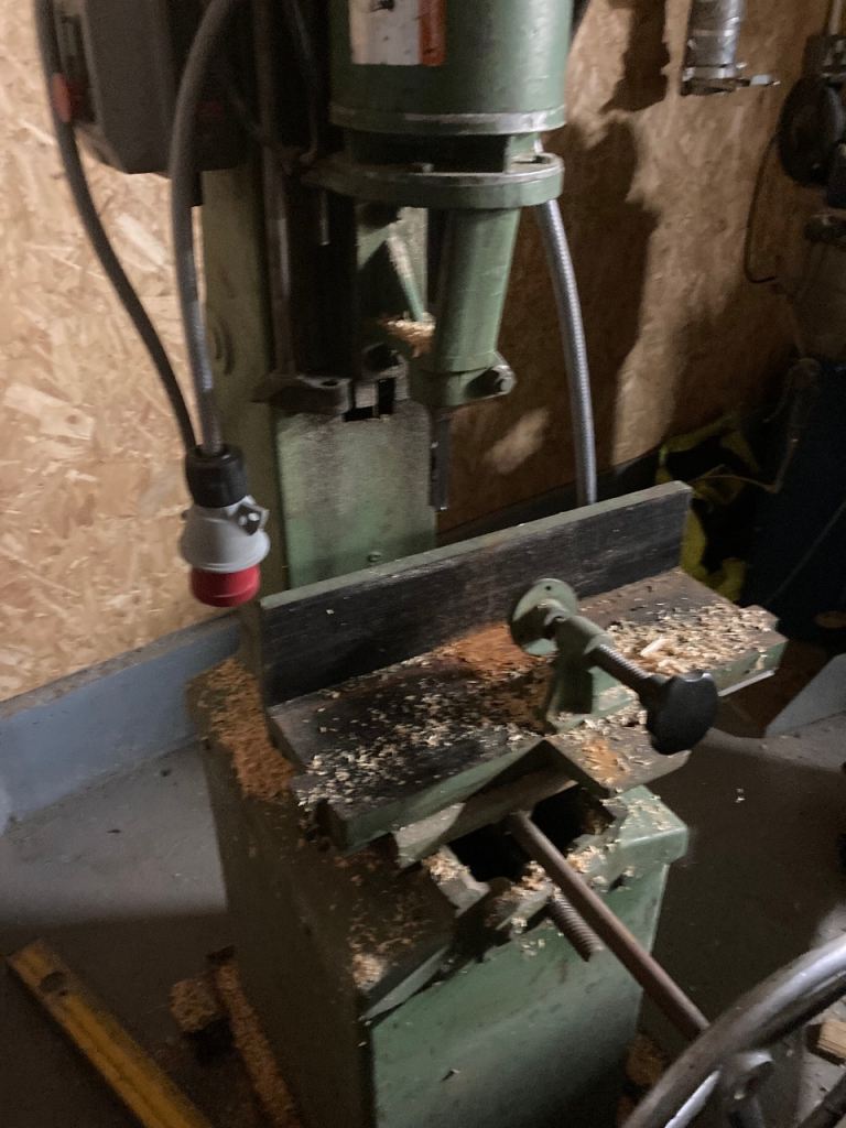 Mortise machine hollow chisel
