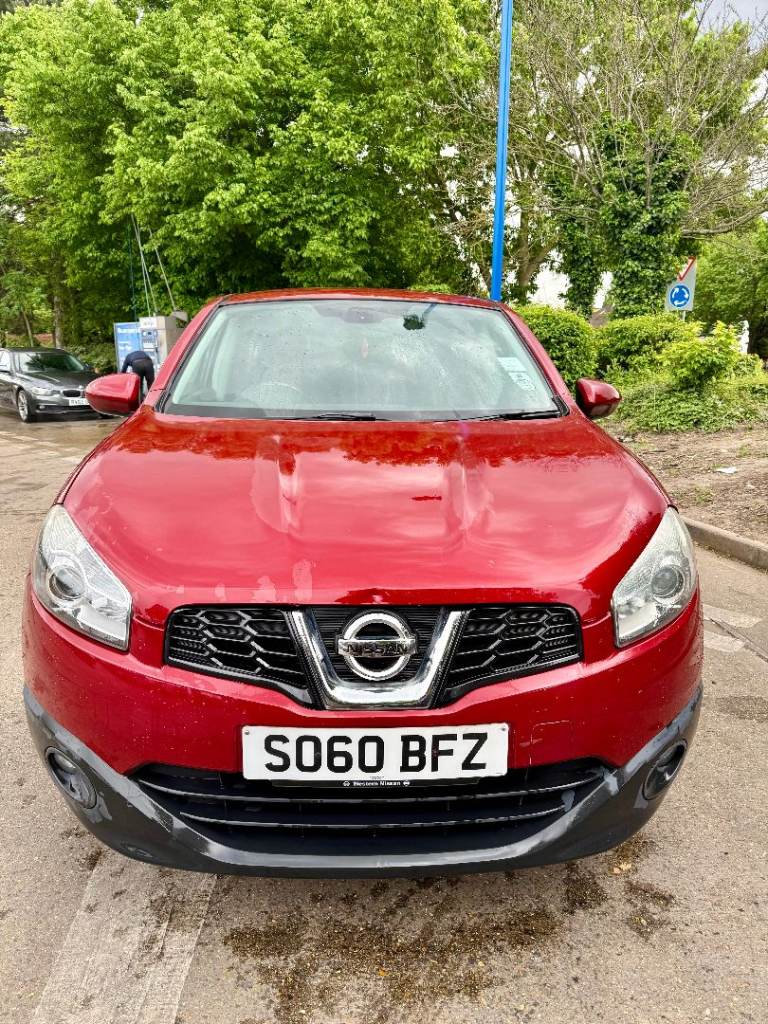 Lovely Nissan, QASHQAI, Hatchback, 2011, Manual, 1598 (cc), 5 doors