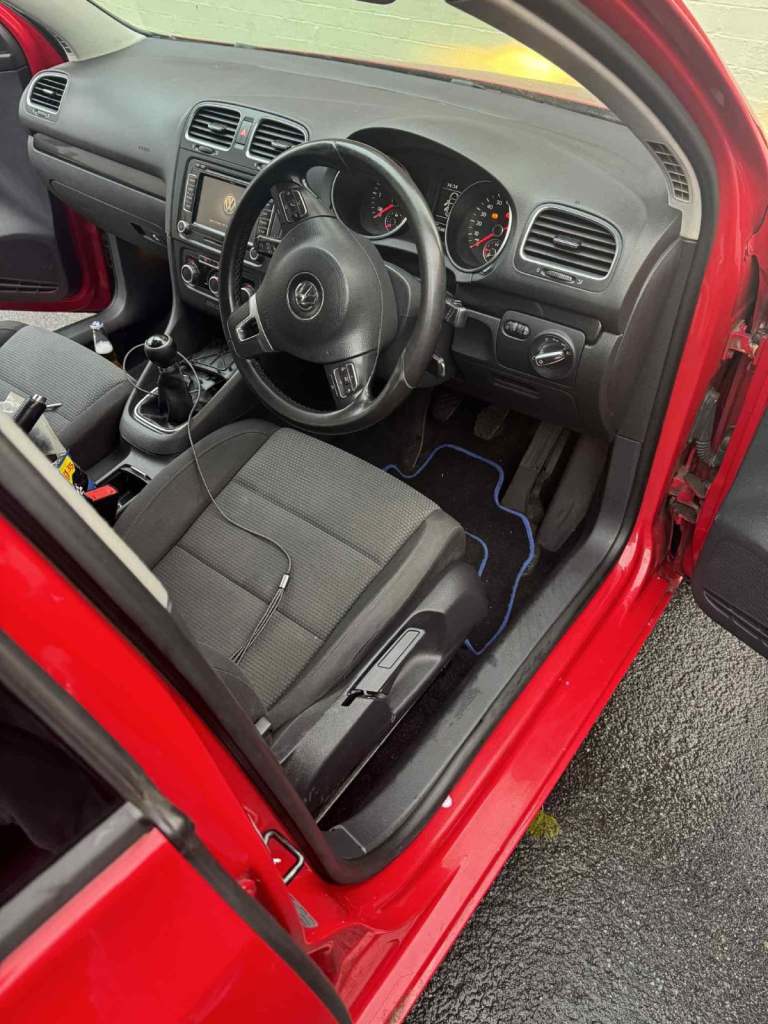 Volkswagen, GOLF, Hatchback, 2010, Manual, 1968 (cc), 5 doors