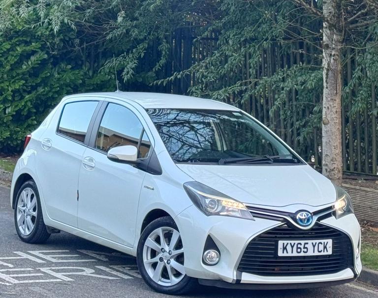 2015 Toyota Yaris 1.5 Hybrid Excel 5dr CVT HATCHBACK Petrol/Electric Hybrid Automatic