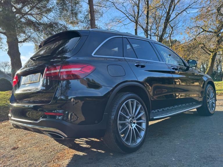 2019 Mercedes-Benz GLC 2.0 GLC250 AMG Line (Premium) SUV 5dr Petrol G-Tronic+ 4MATIC Euro 6 (s/s)...