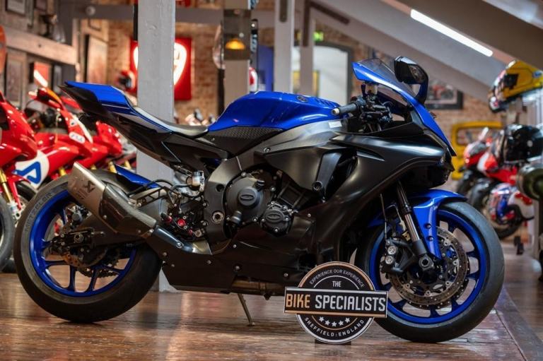 Yamaha R1 *Full Akrapovic Exhaust - High Specification*