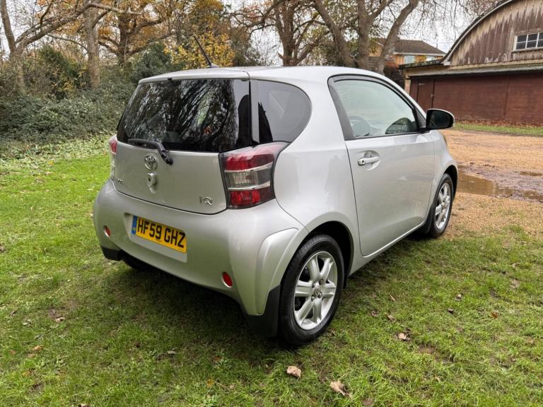 2009 Toyota IQ 1.0 VVT-i 2 Euro 4 3dr HATCHBACK Petrol Manual