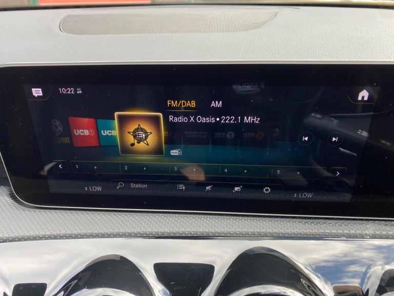 2020 Mercedes-Benz A-Class 1.3 A180 AMG Line (Executive) 7G-DCT Euro 6 (s/s) 5dr HATCHBACK Petrol...