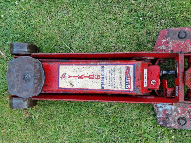 Viking hydraulic jack 2000kg