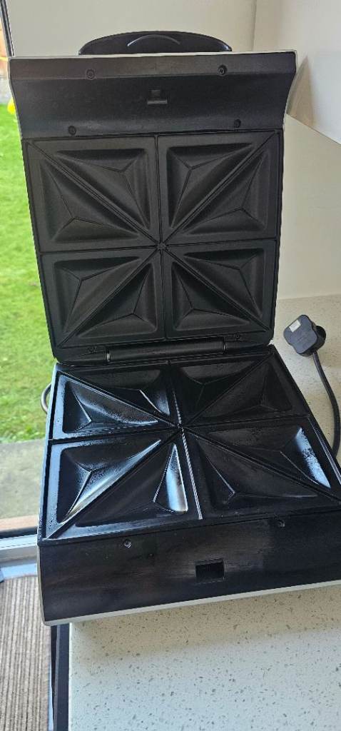 Kenwood Sandwich Toaster – Great Condition