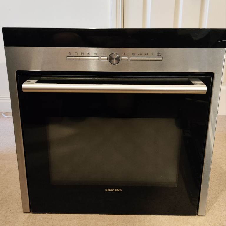 Siemens iQ700 Built-In Oven – Fully Working – German Made