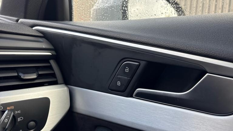 2019 Audi A4 40 TDI Quattro S Line 5dr S Tronic ESTATE DIESEL Automatic