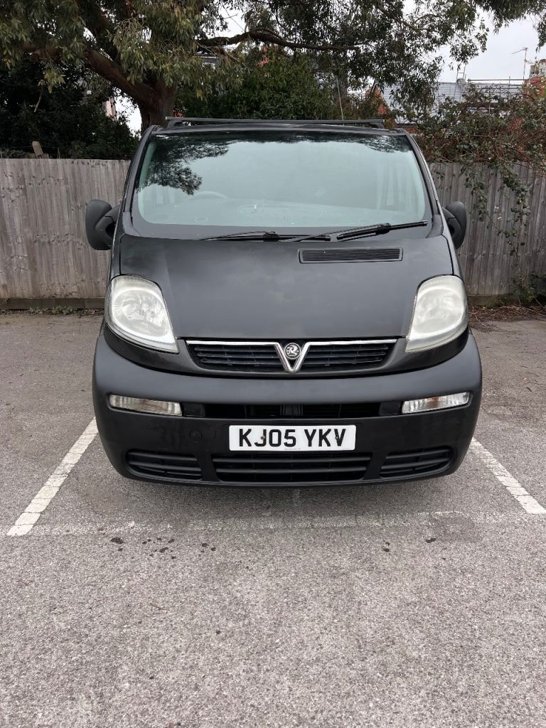 Vauxhall Varo 2005 new Mot 