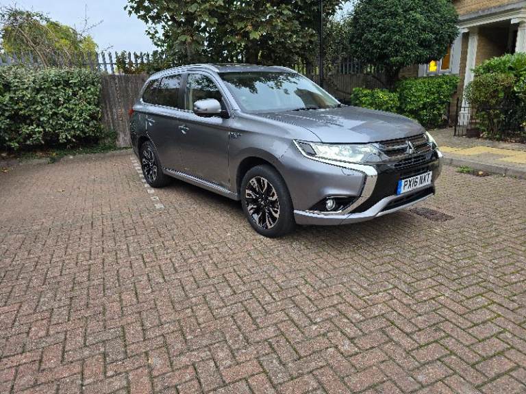 Mitsubishi, OUTLANDER, Estate, 2016, Other, 1998 (cc), 5 doors