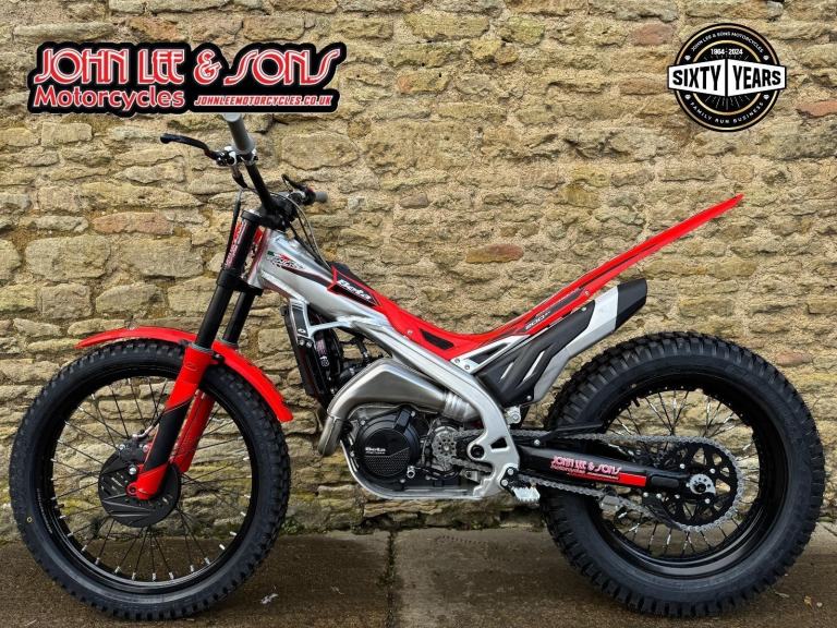 Beta Sincro 200cc Trials Bike, New 2026 Model, In Stock & 0% Finance / Special D
