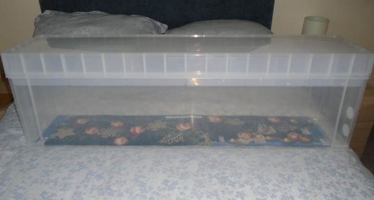 Christmas tree storage box - brand new