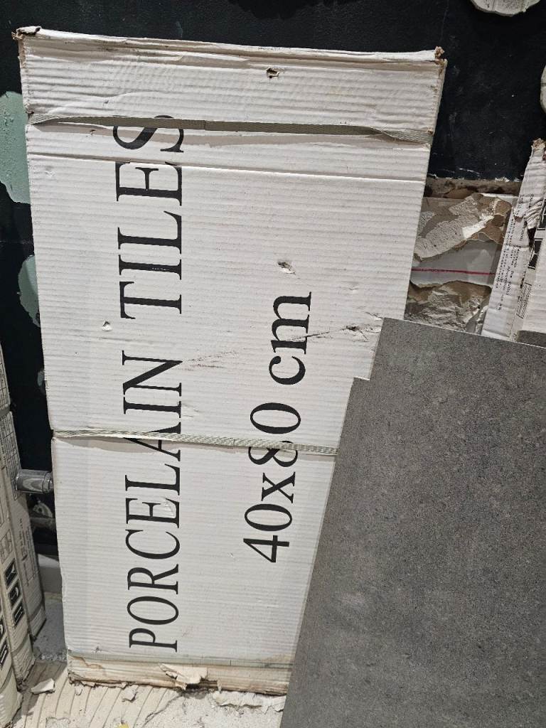 FLOOR /WALL TILES GREY REGAL ASH x 8 PACKS