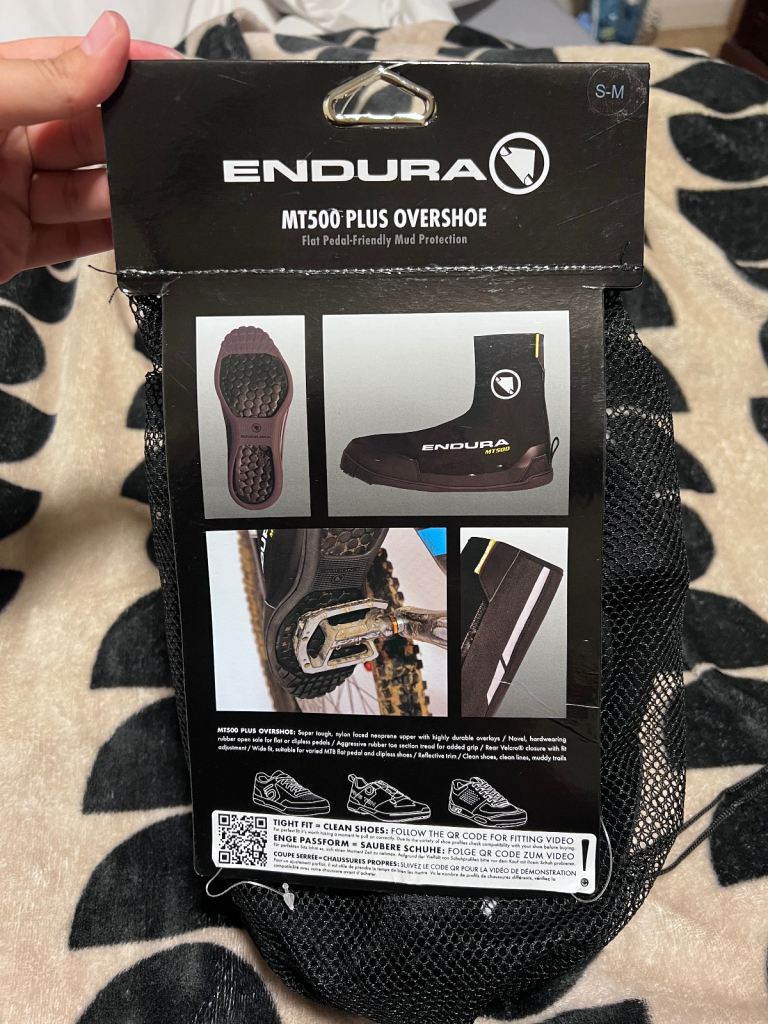 Endura MT500 Plus Overshoe – Black – Size S-M