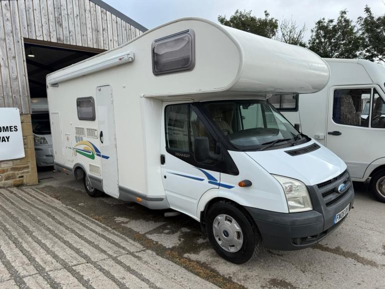 2008 - Chausson FLASH 03 - 2.2ltr - 49,000 Miles - 5 Berth / 6 Belts 