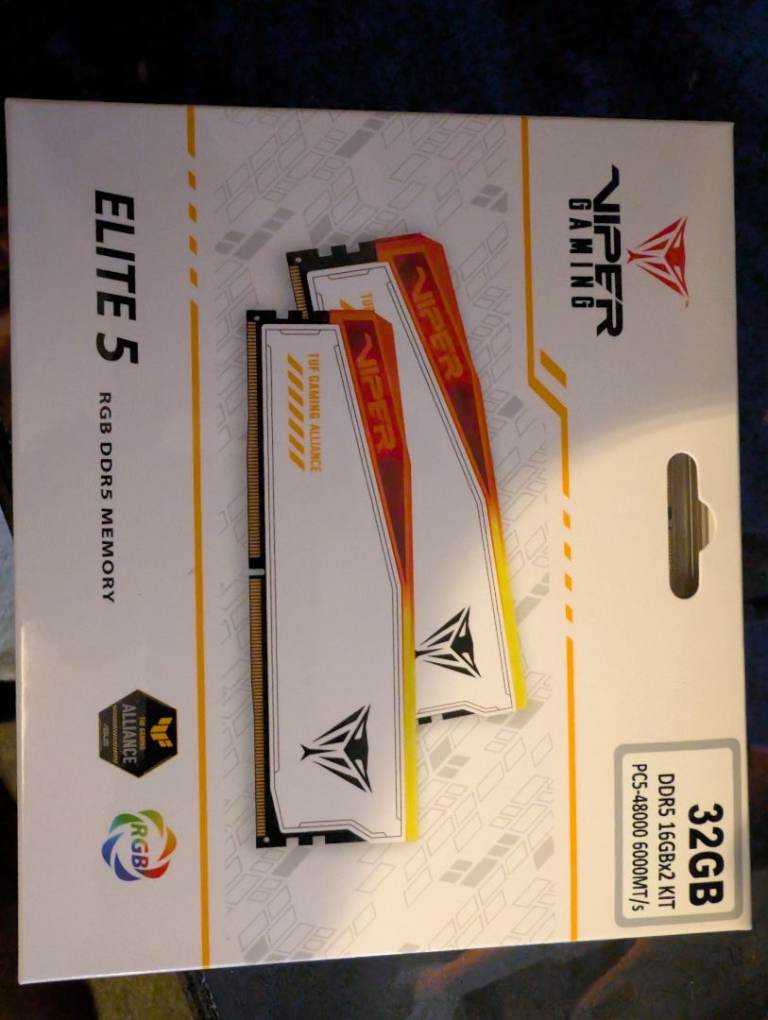 Viper Gaming Elite 5 32GB DDR5 RAM Kit - opened