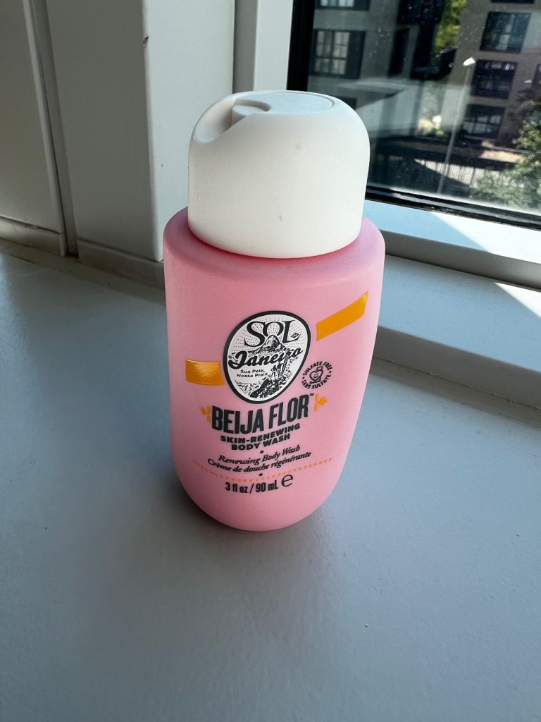 Sol de Janeiro Beija Flor Skin-Smoothing Body Wash 90ml
