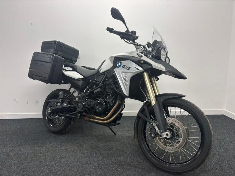 BMW F800GS  ** LOW MILES - HEATED GRIPS - LONG MOT ** 