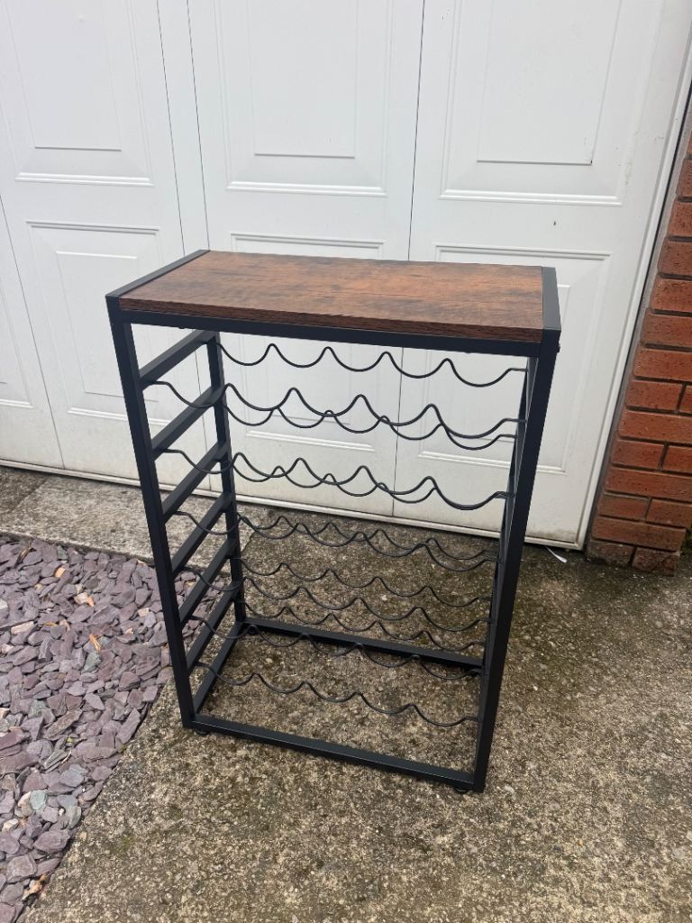 Wine Rack Display Unit - Holds 30 Bottles