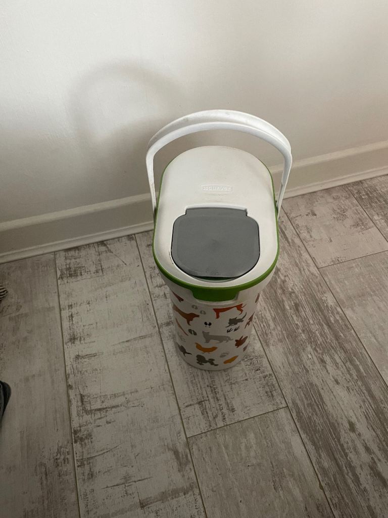 Dog Treat Container 