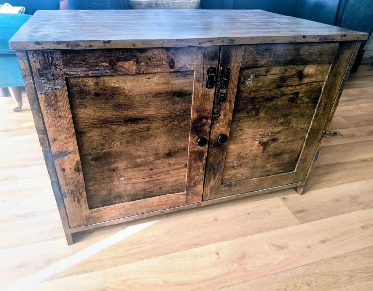 Cat litter enclosure, furniture, cupboard 